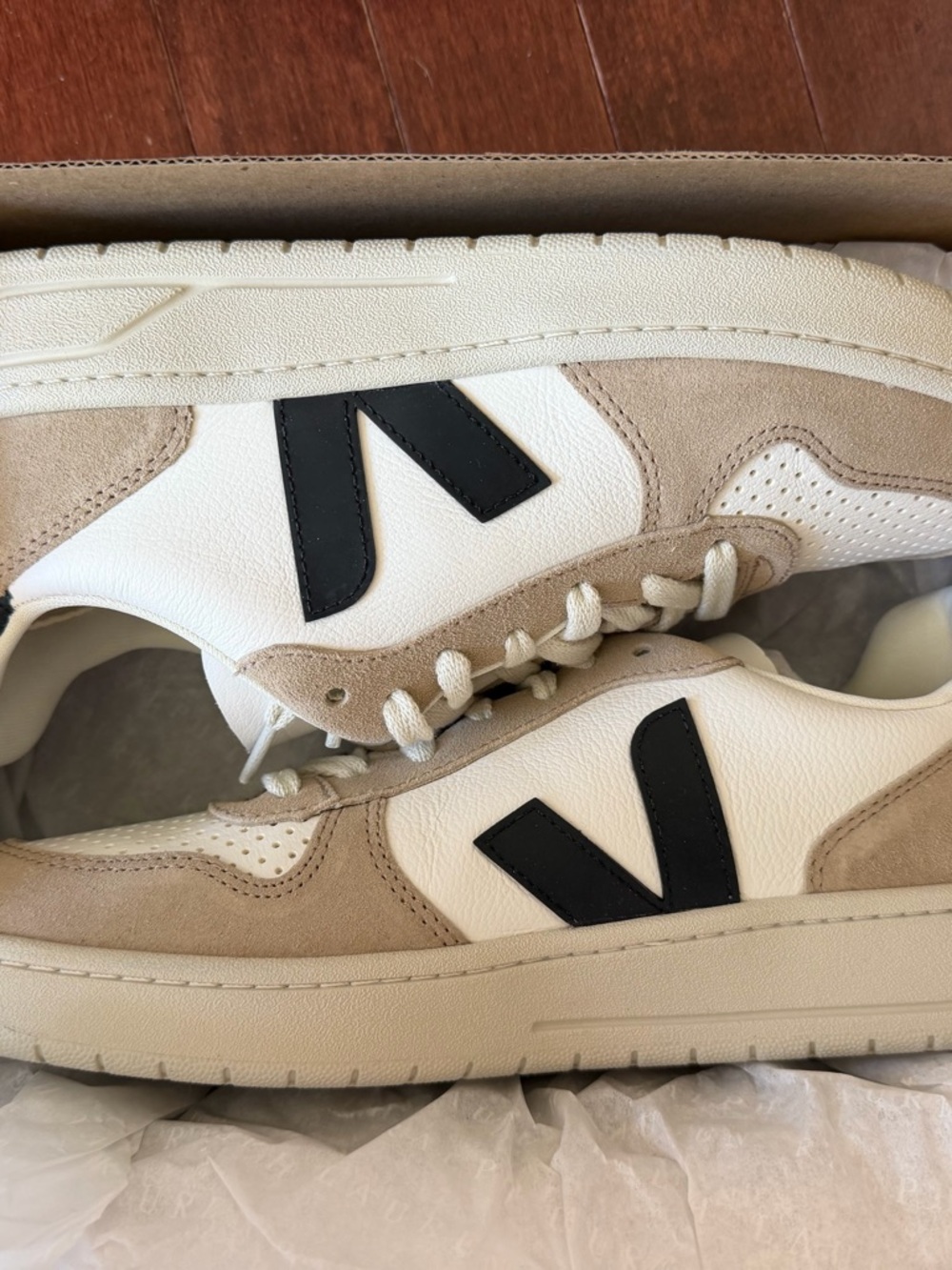 Veja Women's Low-Top Sneakers in White, Beige & Black